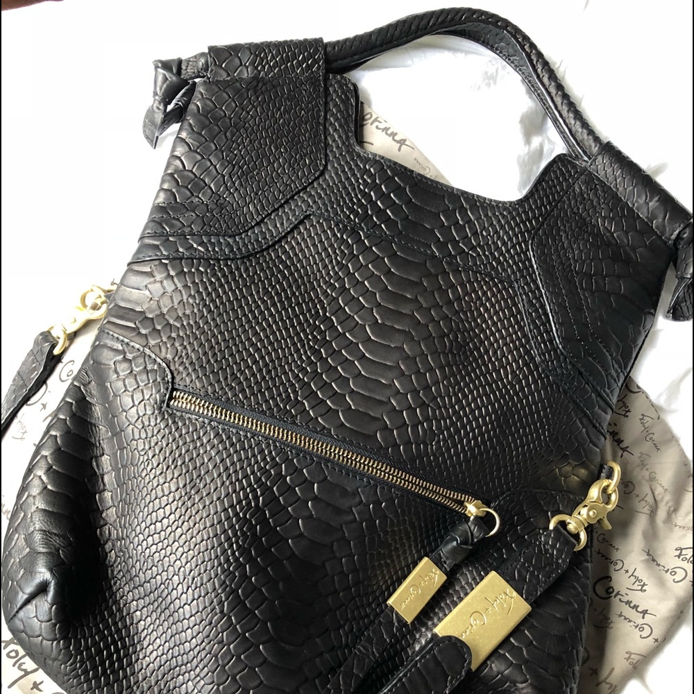 FᎾᏞᎬY & ᏟᎾᎡᏆNNᎪ ᏴᎪᏩ~ LIKE NEW